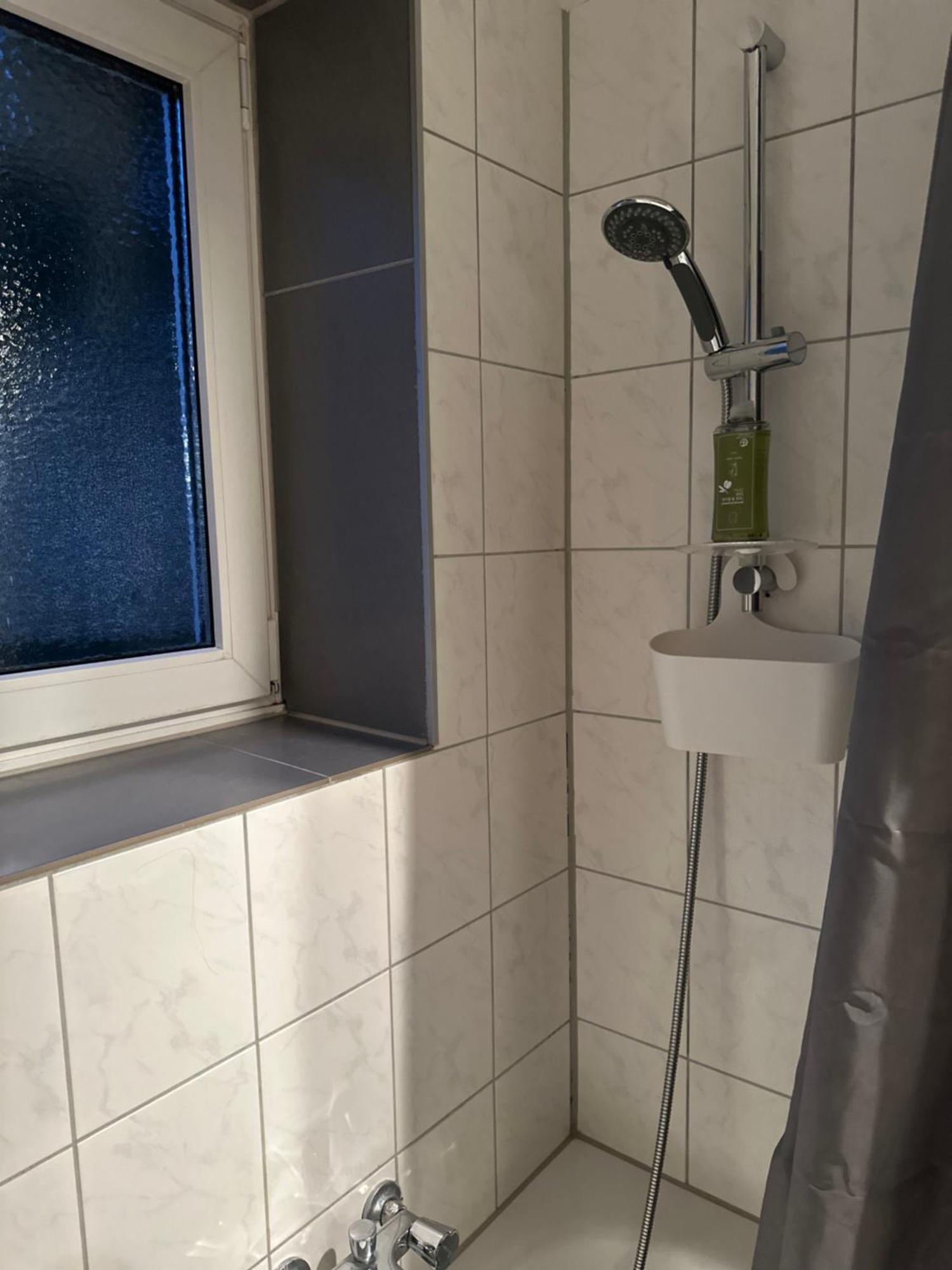 Fewo Am Deich 1 Zentral Mit Stadtblick Und Kontaktloser Check In Bremerhaven Exterior foto