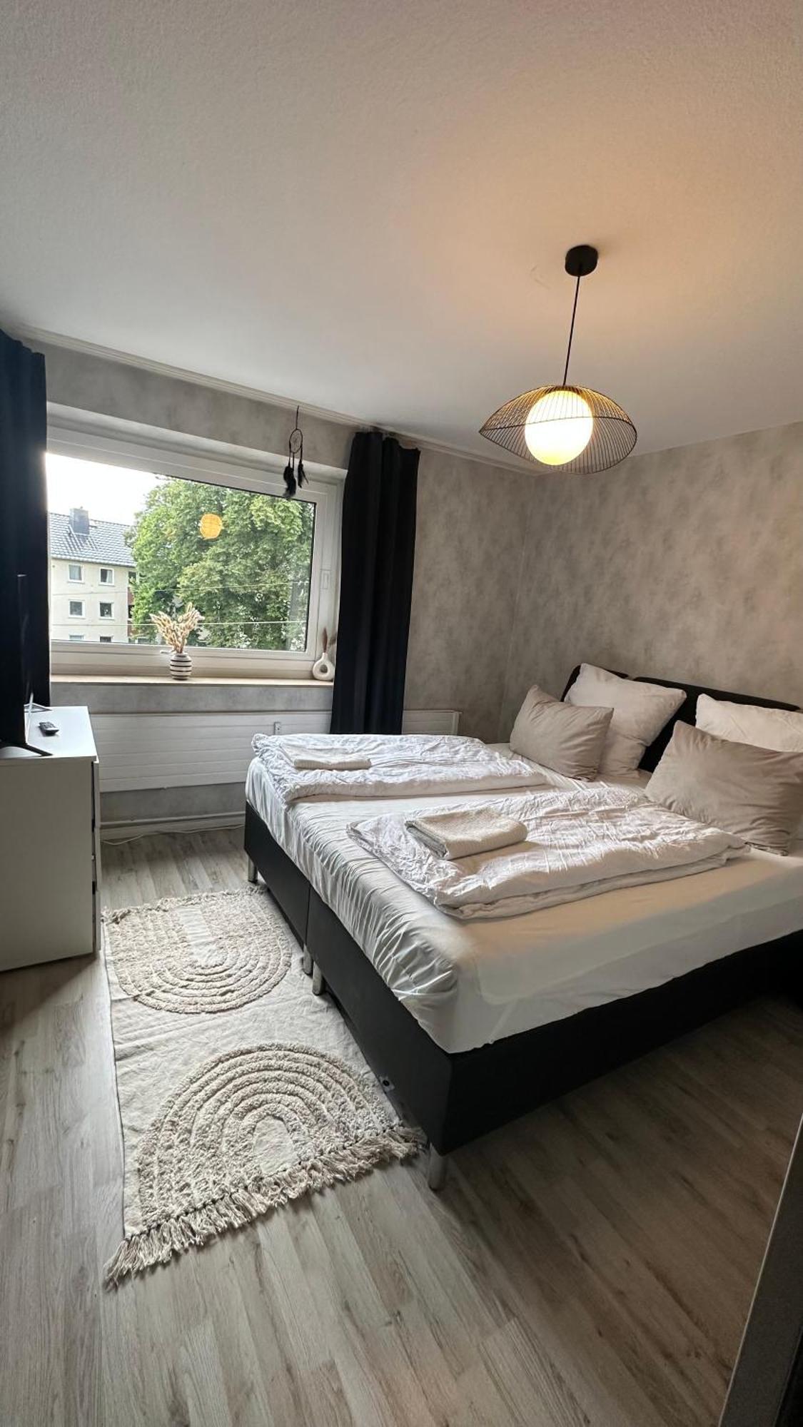 Fewo Am Deich 1 Zentral Mit Stadtblick Und Kontaktloser Check In Bremerhaven Exterior foto